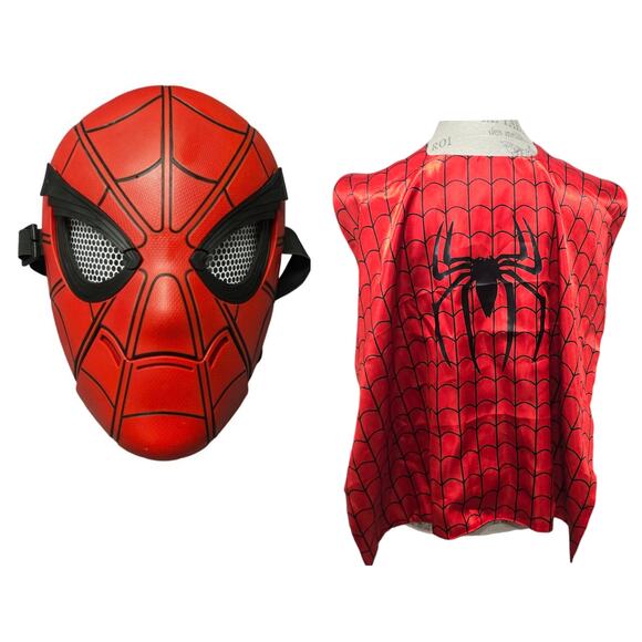 Hasbro Other - Hasbro Marvel Spiderman Homecoming Spider Moving Brows Mask & Cape Halloween Set